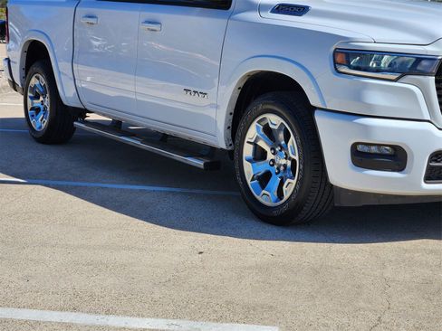 Used 2025 RAM 1500 Lone Star image 11