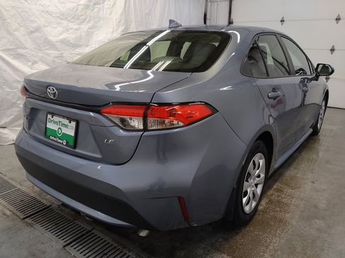 Used 2021 Toyota Corolla LE image 9