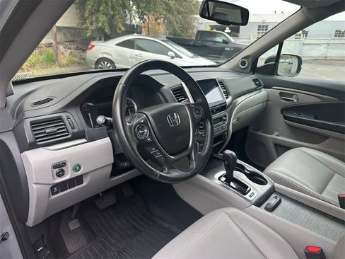 Used 2016 Honda Pilot EX-L image 2