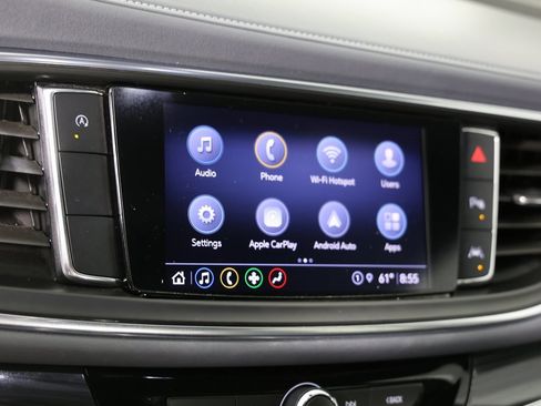 Certified 2022 Buick Enclave Essence image 18