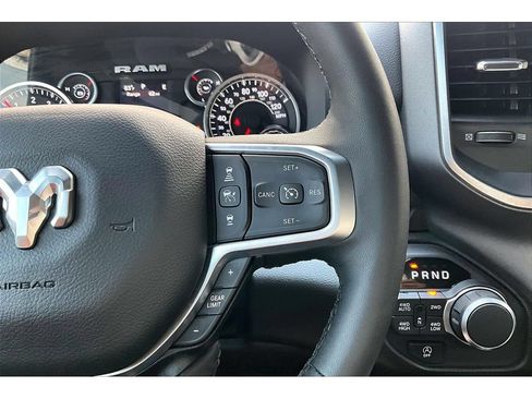Used 2025 RAM 1500 Big Horn AWD/4WD image 12