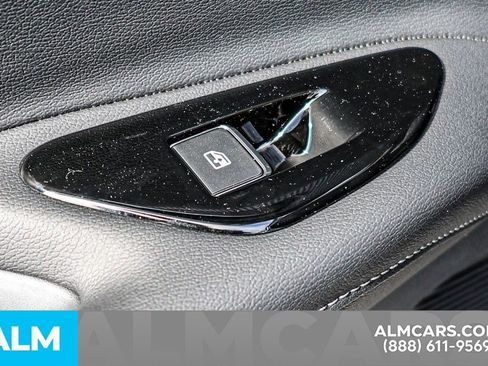 Certified 2025 Nissan Murano SV image 59