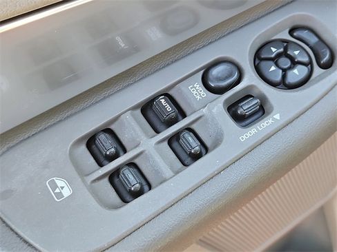 Used 2007 Dodge Ram 1500 Truck SLT w/ Quad Cab Big Horn Value Group image 17