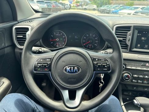 Used 2019 Kia Sportage LX w/ LX Popular Package AWD/4WD image 22