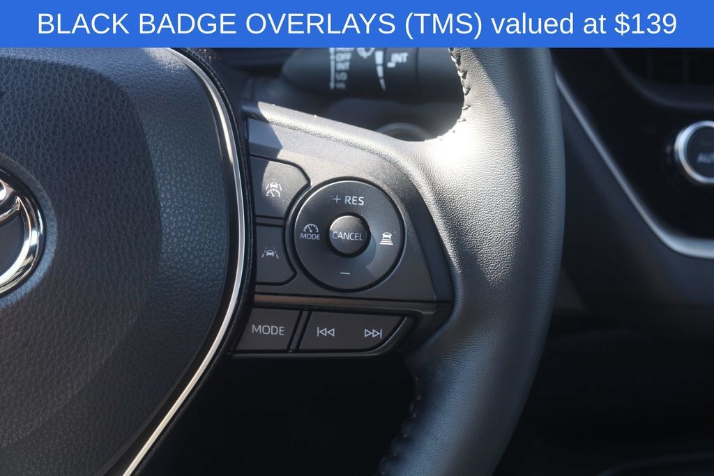 Used 2026 Toyota Corolla SE FWD image 9