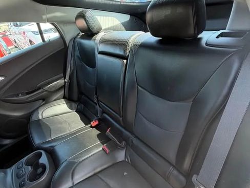 Used 2016 Chevrolet Volt Premier w/ Driver Confidence Package image 8