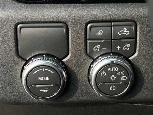 New 2026 GMC Sierra 1500 Elevation w/ Preferred Package image 15