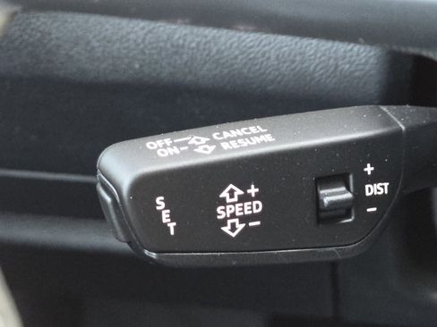 New 2025 Audi Q5 Prestige image 19