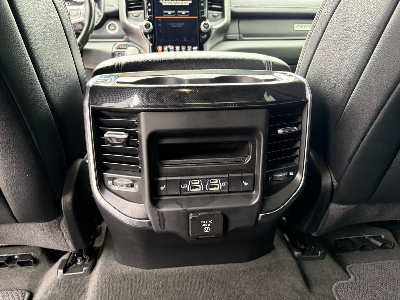 Used 2021 RAM 1500 Laramie AWD/4WD image 11