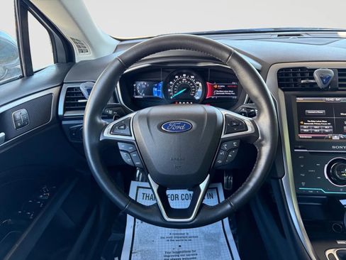 Used 2013 Ford Fusion Titanium w/ Titanium Driver Assist Pkg AWD/4WD image 28