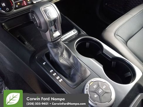 New 2025 Ford Bronco Outer Banks image 18