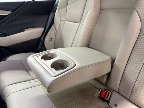 Used 2025 Subaru Outback Limited XT image 27