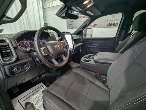 New 2025 RAM 2500 Tradesman image 13