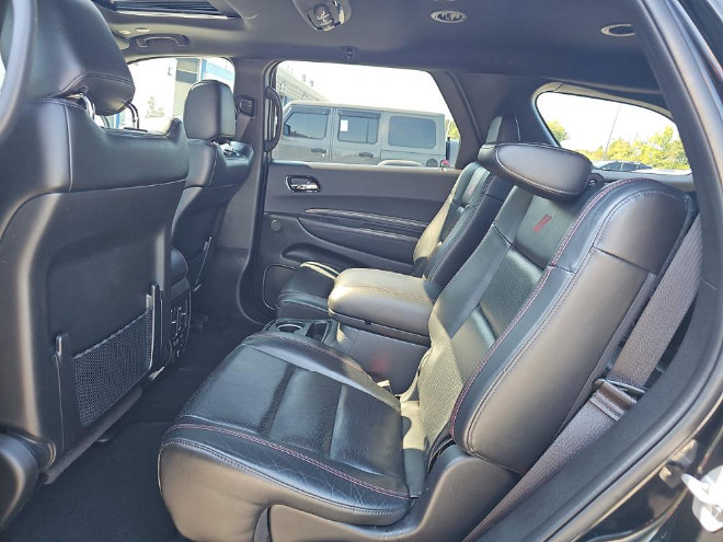 Used 2021 Dodge Durango R/T w/ Tow 'N Go Group AWD/4WD image 15