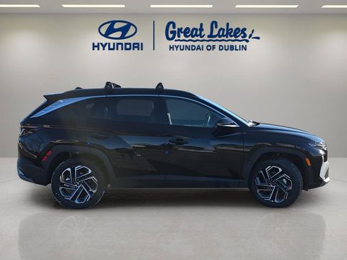 New 2025 Hyundai Tucson Limited image 6