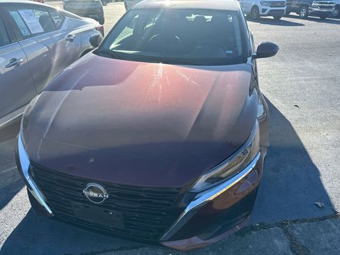 Used 2023 Nissan Altima 2.5 SV image 7