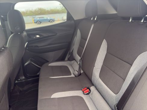 Used 2023 Chevrolet TrailBlazer LT w/ Convenience Package image 15