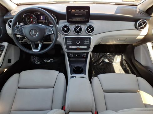 Used 2020 Mercedes-Benz GLA 250 image 23