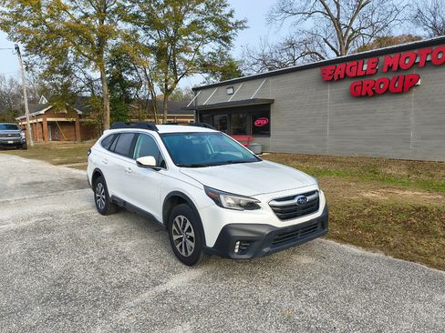 Used 2022 Subaru Outback Premium w/ Popular Package #1 image 2