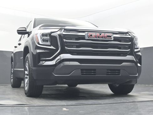 Used 2026 GMC Terrain Elevation FWD image 24