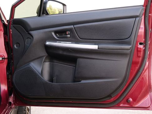 Used 2016 Subaru Crosstrek 2.0i image 37