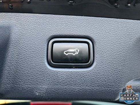 Used 2021 Hyundai Palisade Limited image 24