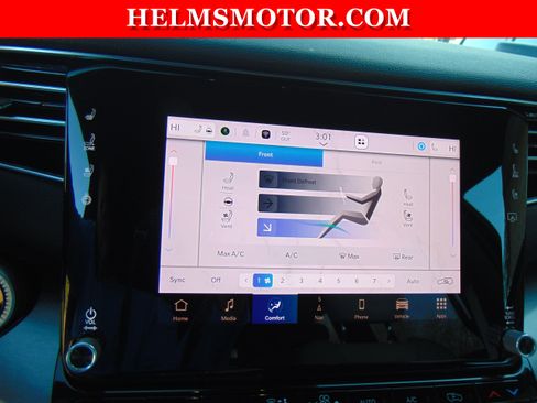 Certified 2025 Jeep Wagoneer 4WD image 31