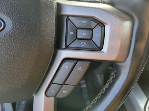 Used 2018 Ford F150 Platinum w/ Equipment Group 701A Luxury image 28