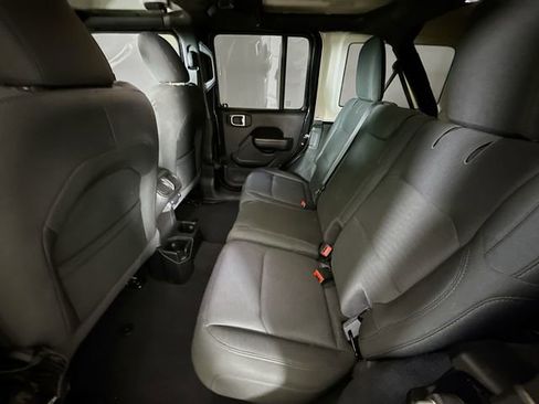 Used 2020 Jeep Wrangler Unlimited Sport S AWD/4WD image 22