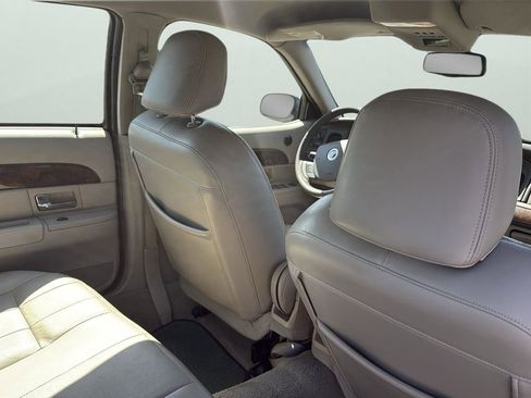 Used 2007 Mercury Grand Marquis LS image 28