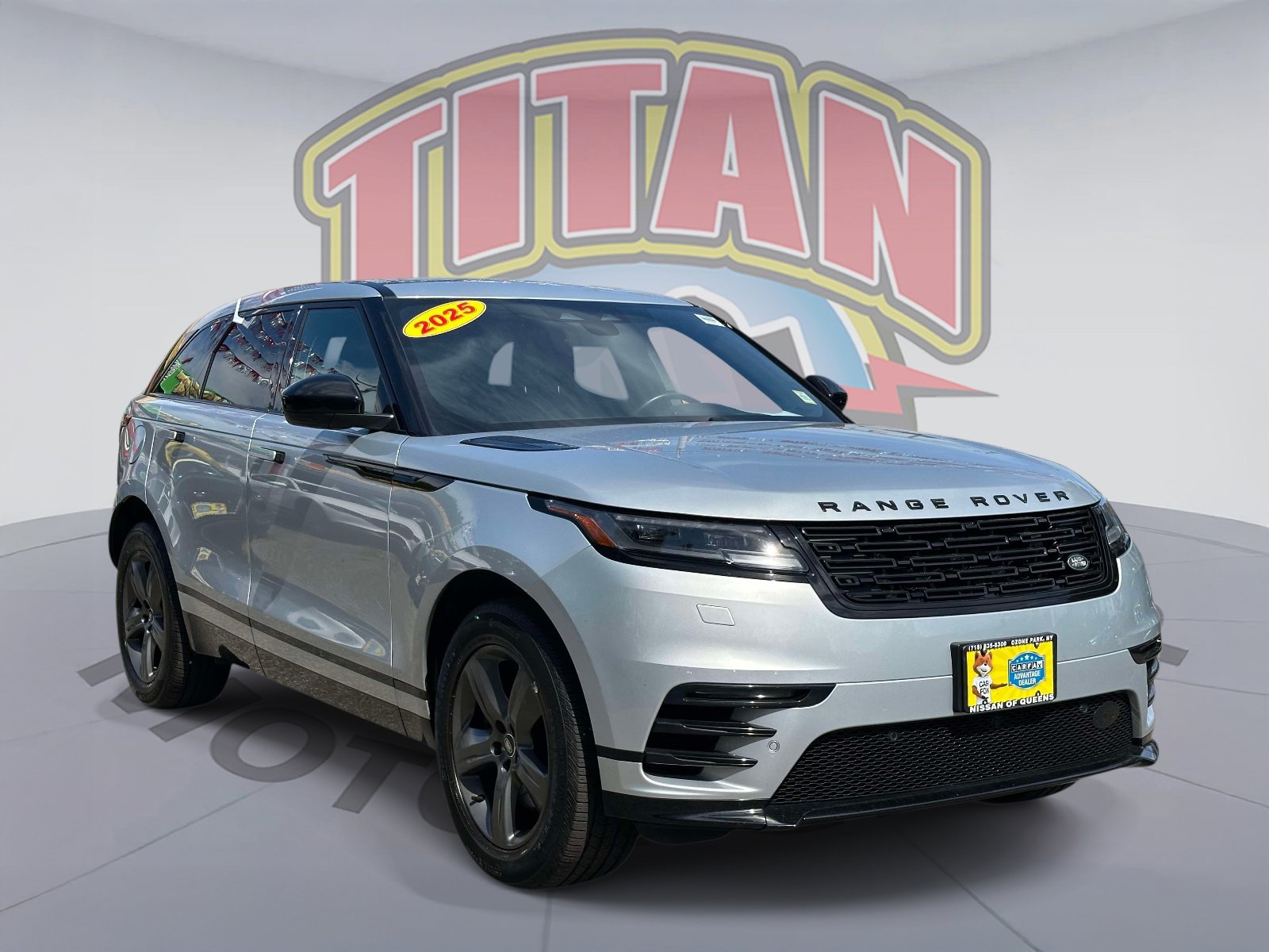 Used 2025 Land Rover Range Rover Velar Dynamic SE AWD/4WD image 1