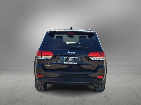 Used 2014 Jeep Grand Cherokee Laredo w/ 18" Wheel & 8.4" Radio Group image 7