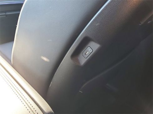 Used 2025 Hyundai Santa Fe Calligraphy image 11