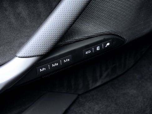 Used 2023 Ferrari 296 GTS image 66