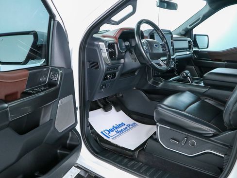 Used 2023 Ford F150 Lariat w/ Equipment Group 502A High AWD/4WD image 4