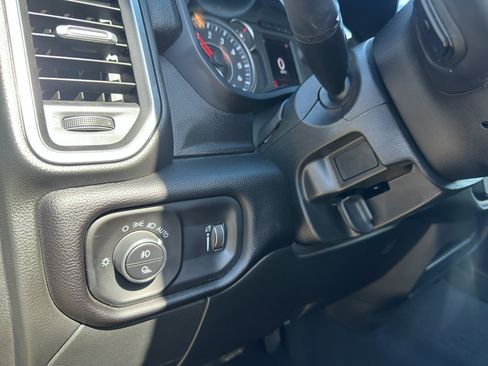 Used 2025 RAM 2500 Big Horn AWD/4WD image 22