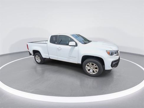 Certified 2022 Chevrolet Colorado LT w/ Fleet Safety Package image 2