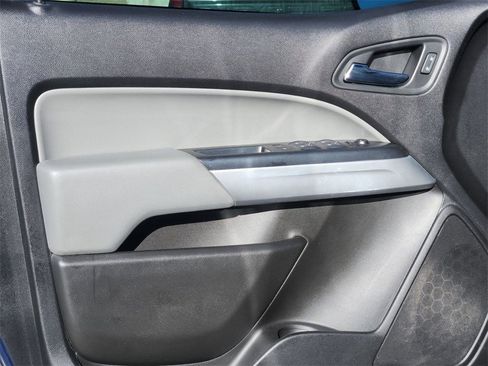 Used 2019 Chevrolet Colorado LT image 20