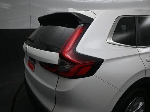Used 2024 Honda CR-V EX image 11