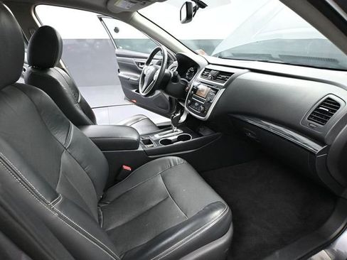Used 2016 Nissan Altima 2.5 SL w/ Moonroof Package image 49