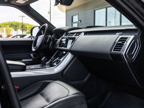 Used 2021 Land Rover Range Rover Sport SVR image 47
