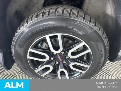 Used 2023 GMC Sierra 1500 AT4 w/ Technology Package AWD/4WD image 16