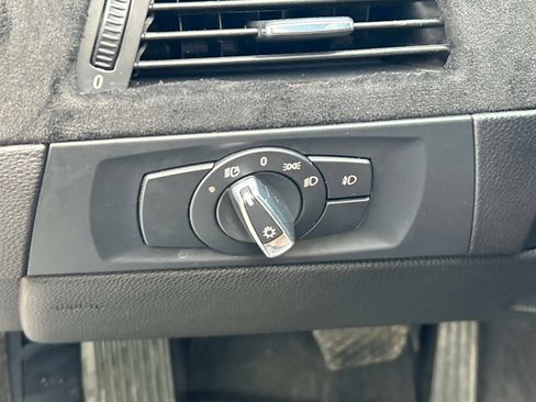 Used 2013 BMW 328i Convertible image 15