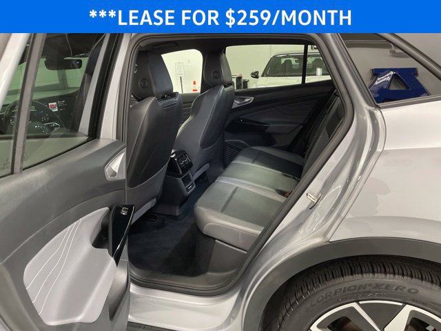 Used 2023 Volkswagen ID.4 Pro S RWD image 8
