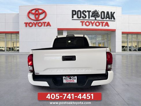 Used 2019 Toyota Tacoma SR w/ SR Convenience Package RWD image 9