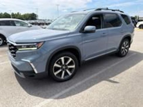 Used 2023 Honda Pilot Elite image 1