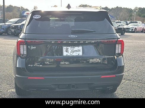 New 2026 Ford Explorer Active image 6
