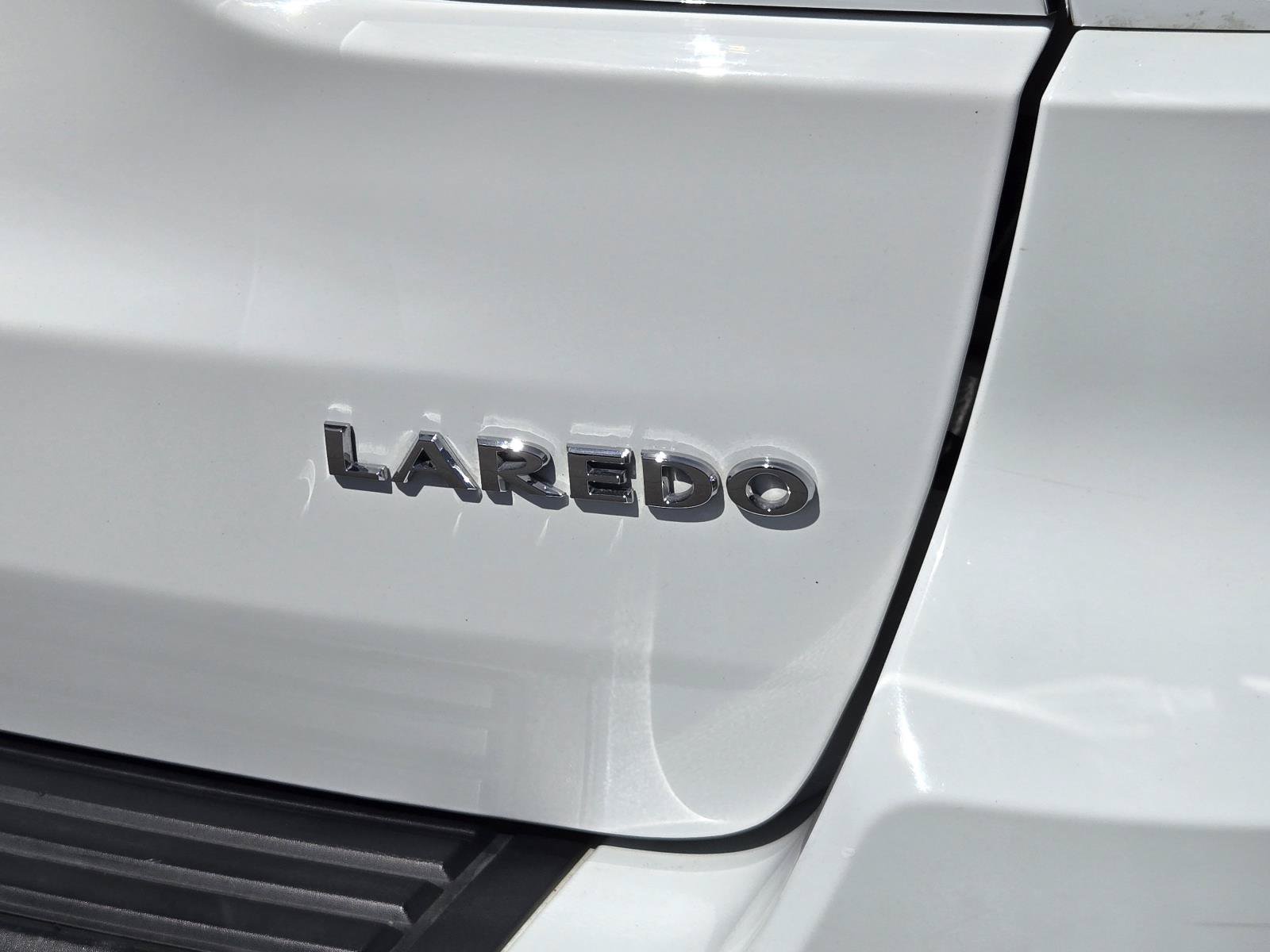 Used 2021 Jeep Grand Cherokee Laredo RWD image 36