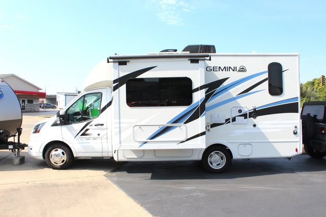 Used 2023 Ford Transit 350 Low Roof DRW AWD image 3