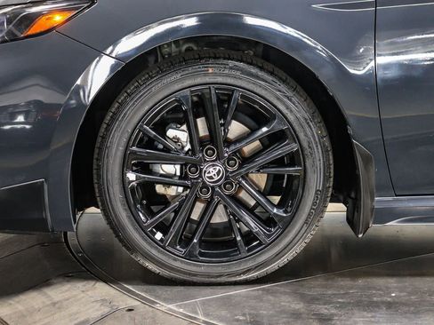 Certified 2025 Toyota Camry SE FWD image 10